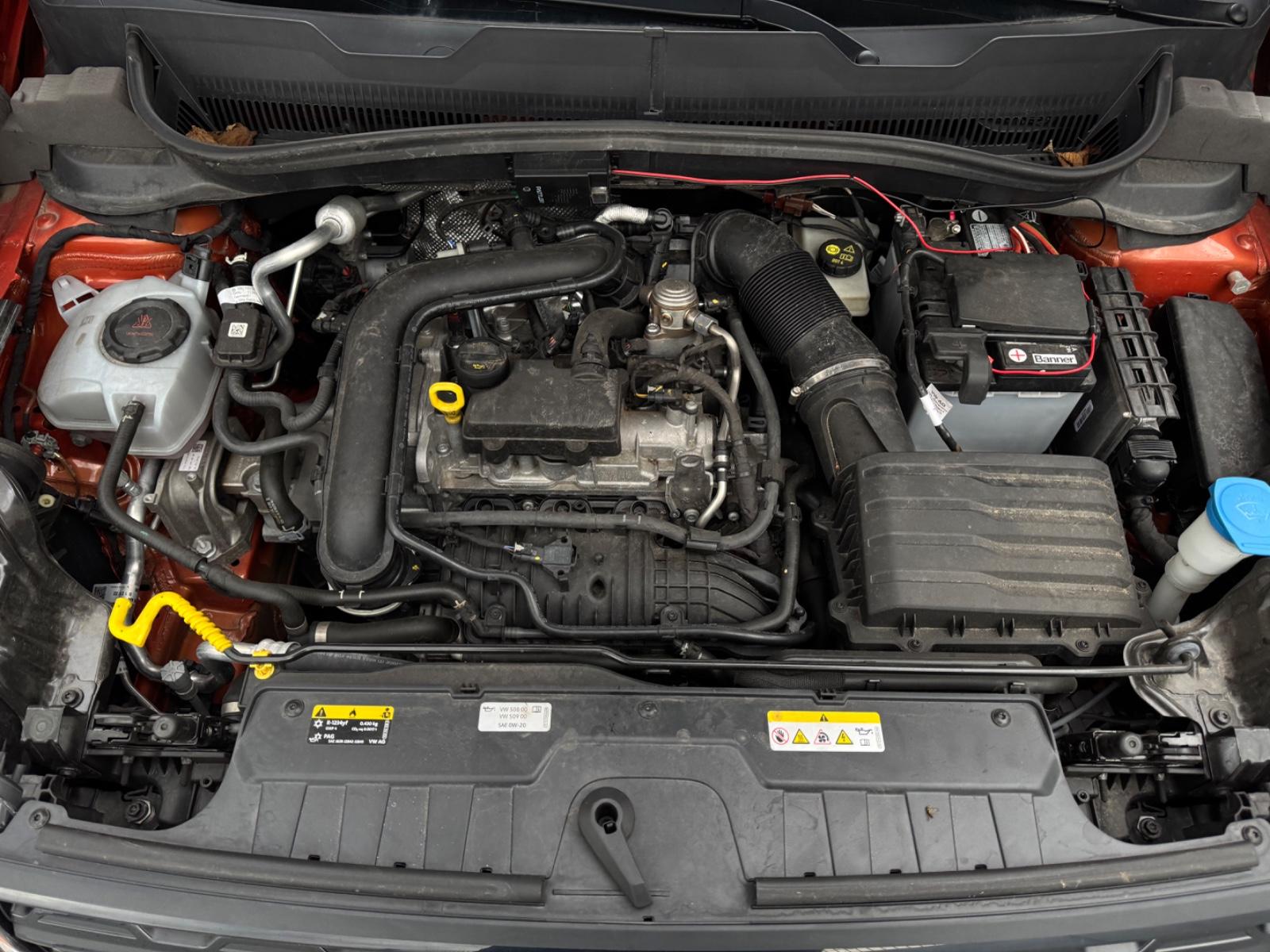 Volkswagen T-Cross 1.0 Active/ACC/Virtual/CarPlay/Beats/AHK