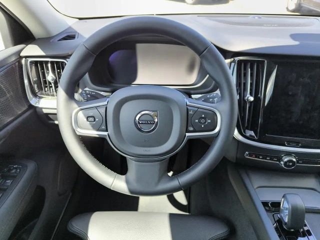 Volvo V60 Core