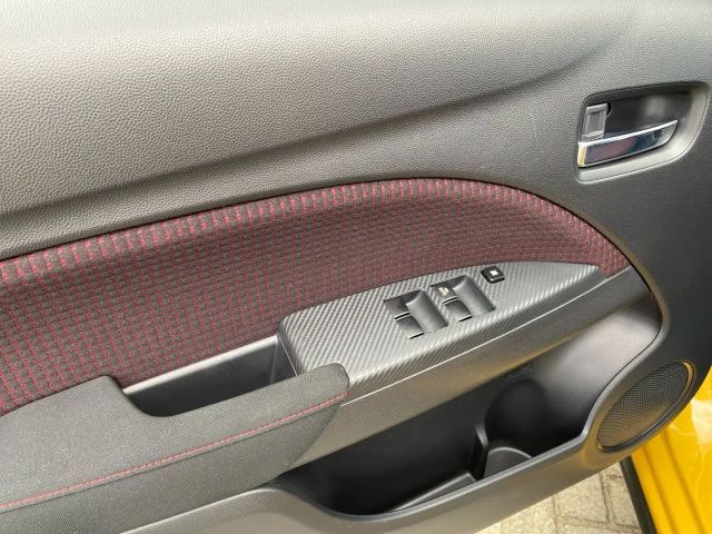 Mitsubishi Space Star Star