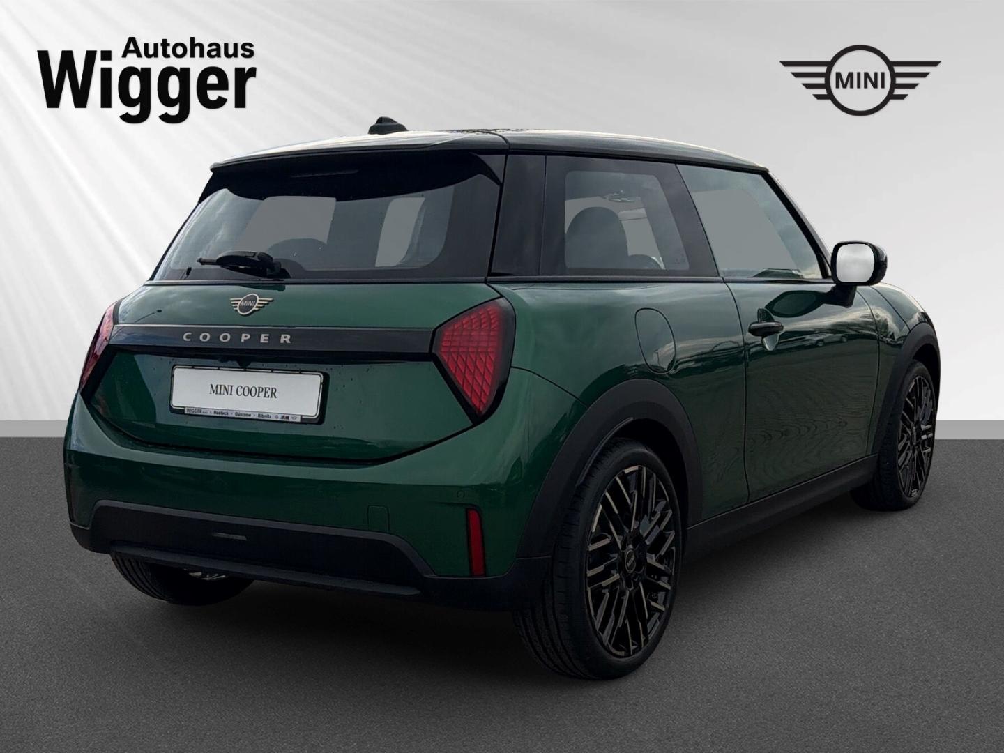 MINI Cooper HUD/Navigation/LED/DAB/Apple CarPlay