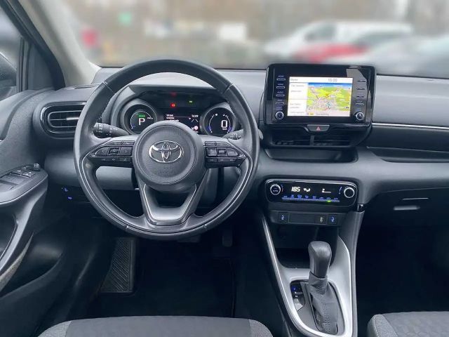 Toyota Yaris Hatchback Hybride Team D