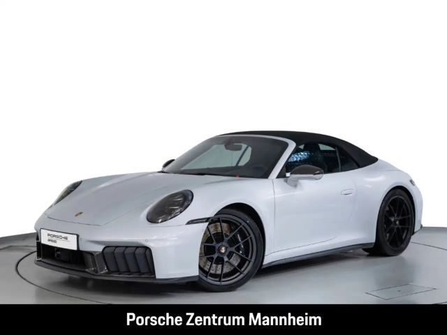 Porsche 992 4 Cabrio Carrera GTS