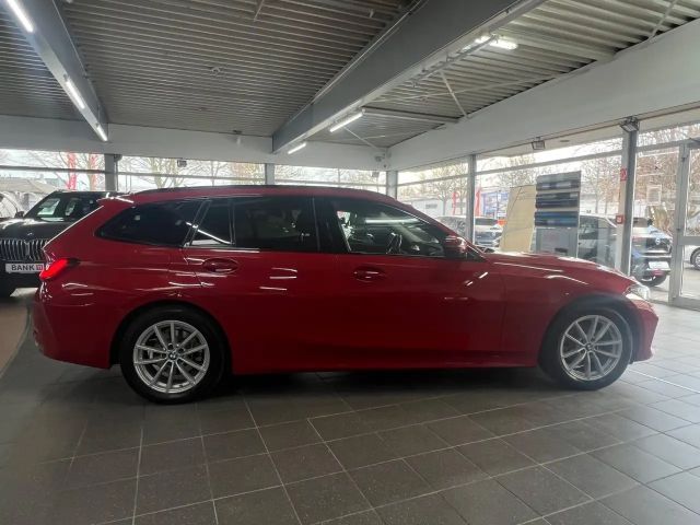 BMW 320 320d Touring