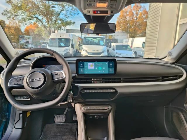 Fiat 600e Hybrid 1,2 T3 100 DCT