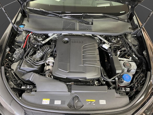 Audi A6 Avant Quattro S-Tronic