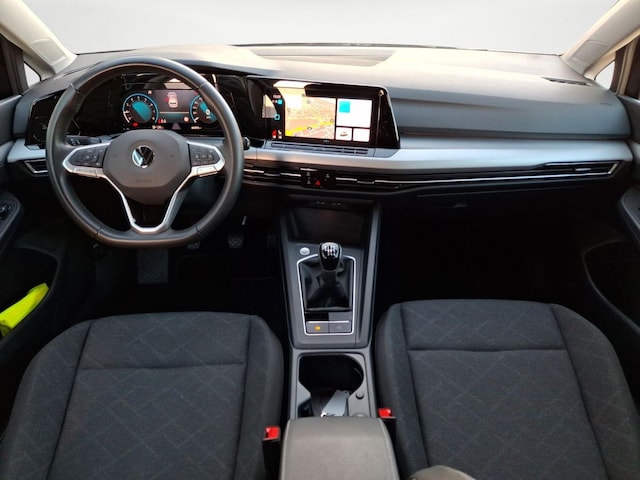 Volkswagen Golf Life Plus