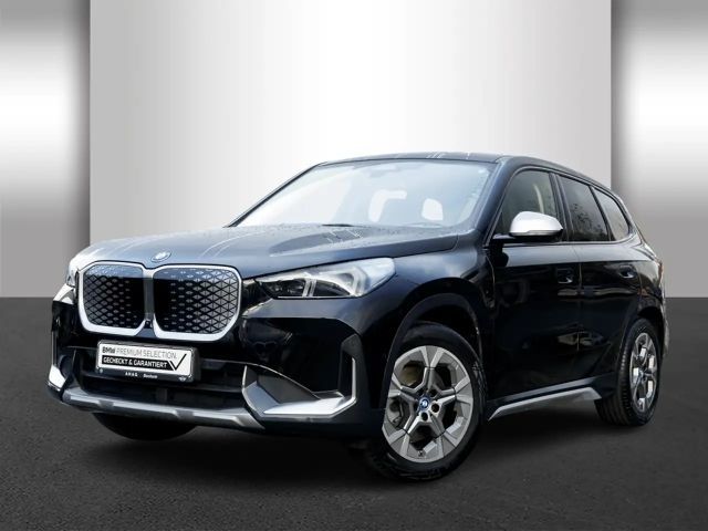 BMW iX1 xDrive30