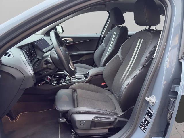 BMW 120 120d Sedan xDrive