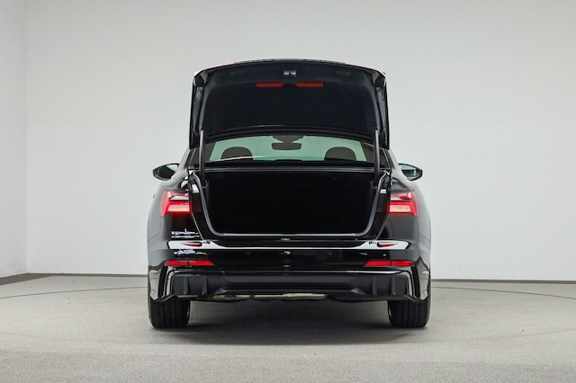 Audi S6 Quattro Sedan