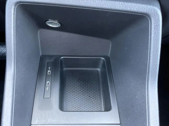 Volkswagen Caddy 1.5 TSI DSG