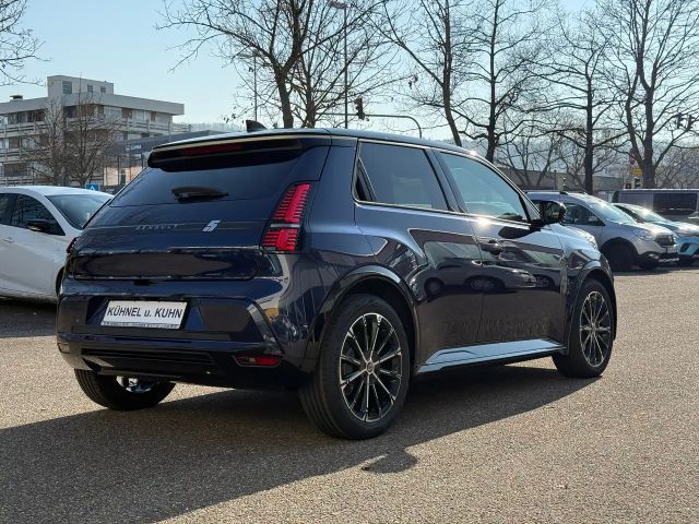 Renault 5 E-Tech Iconic