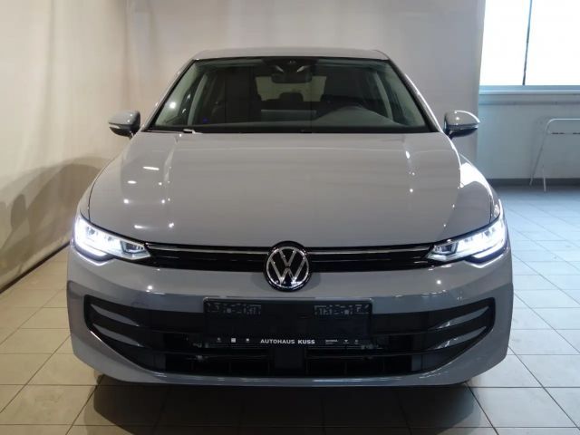 Volkswagen Golf 1.5 eTSI DSG Life