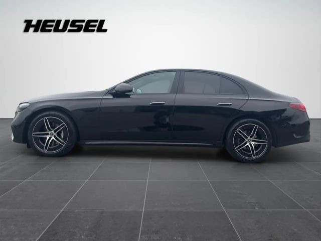 Mercedes-Benz E 200 AMG Line Sedan