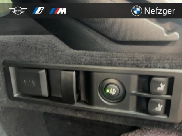 BMW 330 330e M-Sport Touring xDrive