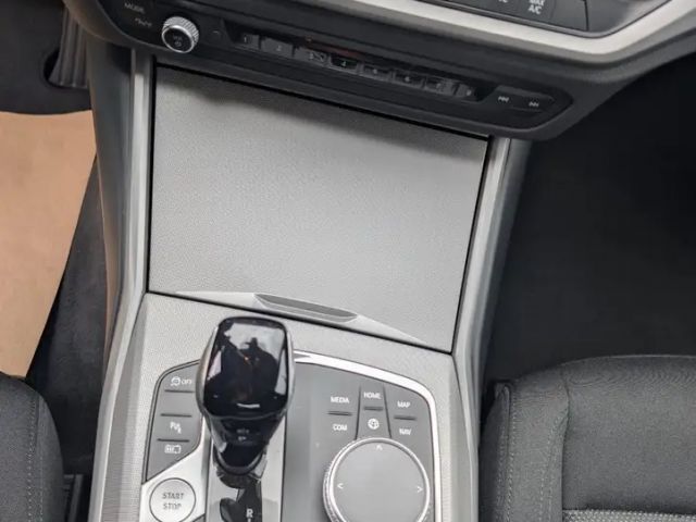 BMW 320 320e Advantage pakket Sedan