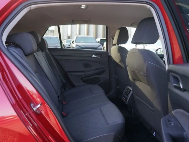 Volkswagen Golf 1.0 TSI Golf VIII Move