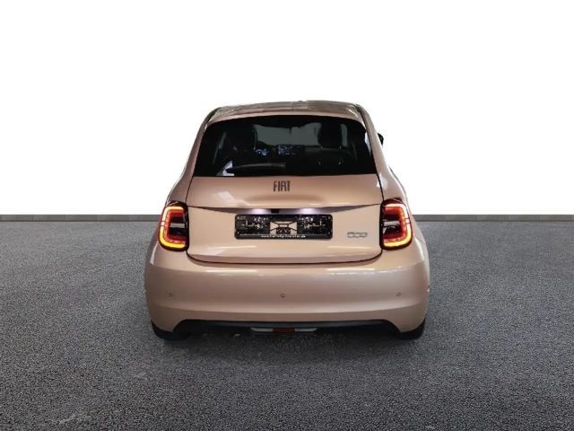 Fiat 500e 42 kWh