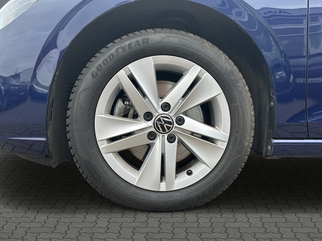 Volkswagen Golf 2.0 TDI Golf VIII Life Variant