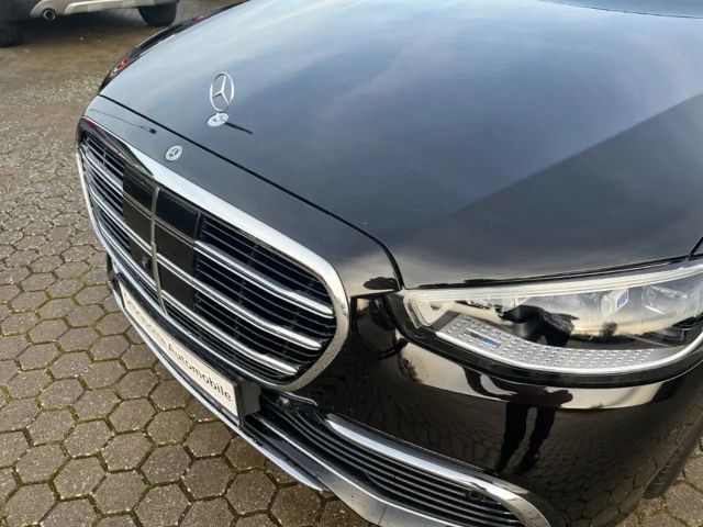 Mercedes-Benz S 400 S 400 d Sedan