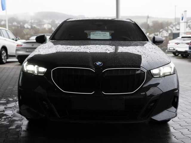 BMW 520 520d M-Sport Touring xDrive