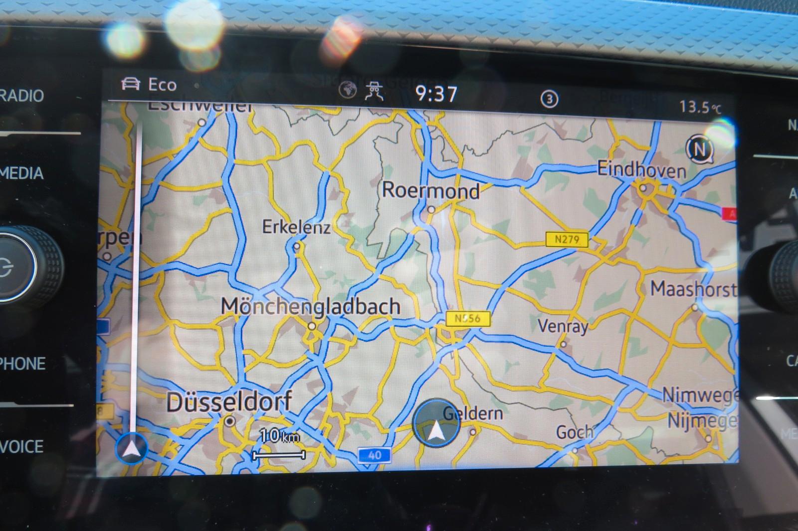 Volkswagen T-Cross Active ACC NAVI APP GJ SITZH. PDC 1HD