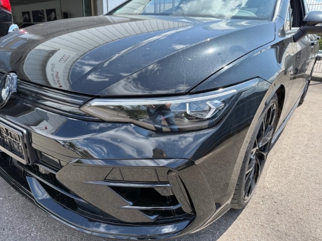 Volkswagen Golf 2.0 TSI Golf VIII