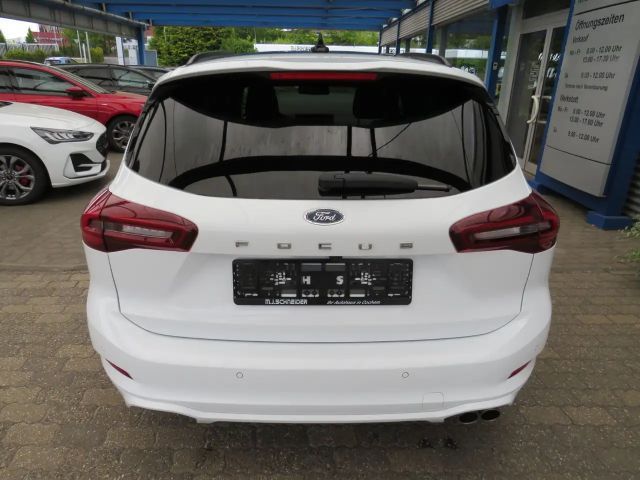 Ford Focus ST Line Wagon