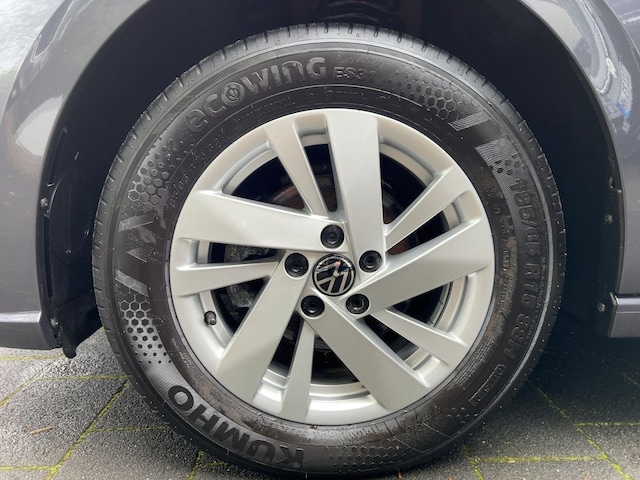 Volkswagen Polo 1.0 TSI DSG Style