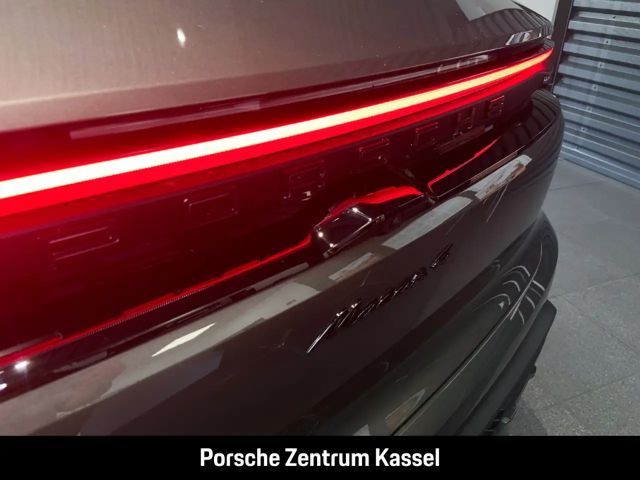 Porsche Macan 4