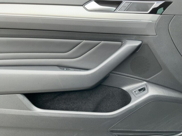 Volkswagen Passat 2.0 TDI DSG R-Line Variant