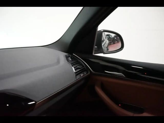 BMW X3 FACELIFT - LEDER - AUTOMAAT -