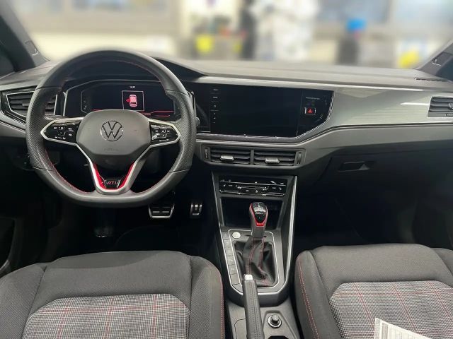 Volkswagen Polo 2.0 TSI DSG GTI IQ.Drive