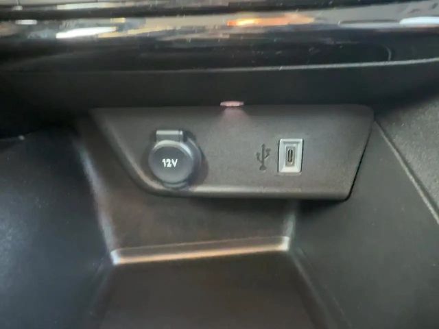 Opel Corsa 1.2 Turbo Edition Turbo