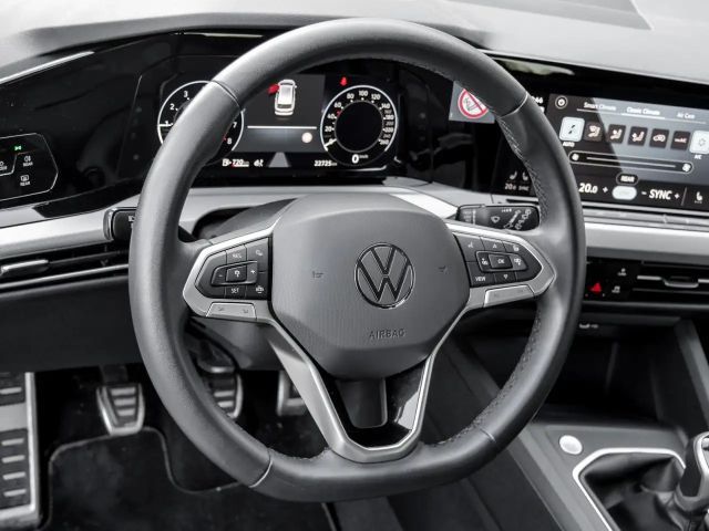 Volkswagen Golf 1.5 TSI Golf VIII Move Variant