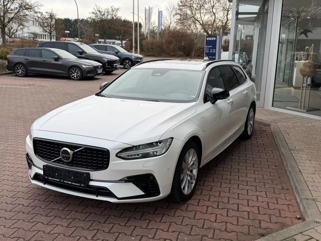 Volvo V90 AWD Dark Plus T6