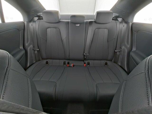 Mercedes-Benz CLA 180 Coupé Progressive