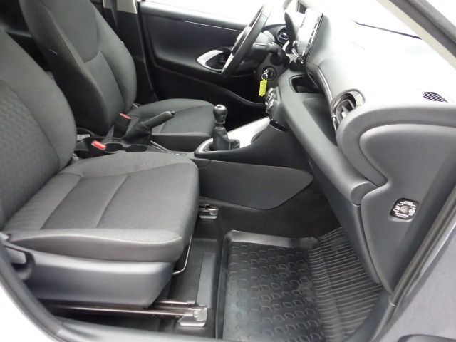 Toyota Yaris Comfort Hatchback