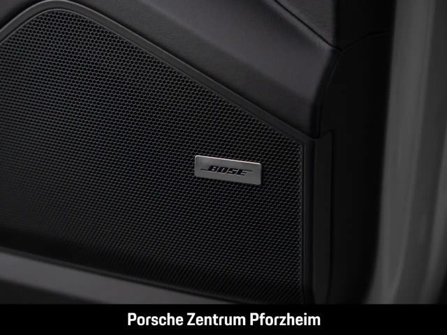 Porsche Cayenne Black Edition