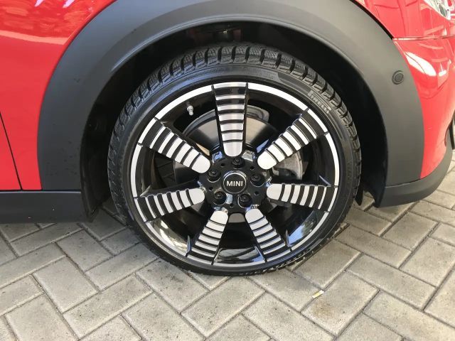 MINI Cooper S DAB LED RFK Navi Komfortzg. ACC Shz