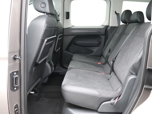 Volkswagen Caddy 2.0 TDI Combi DSG Style