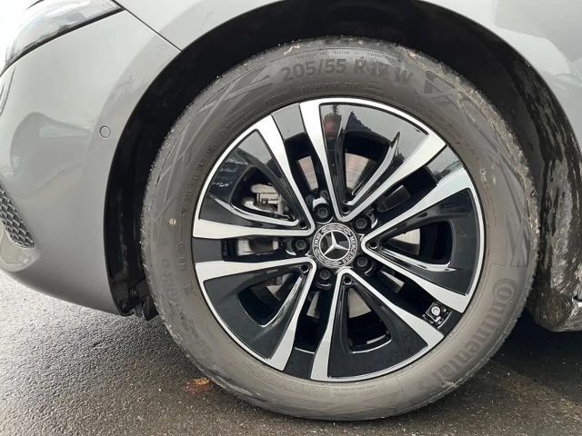 Mercedes-Benz A 180 Progressive