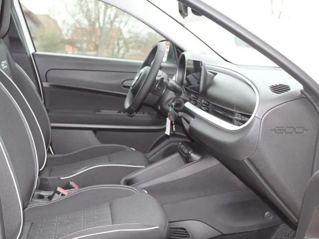 Fiat 600e Hybrid 100 6-Gang eDCT