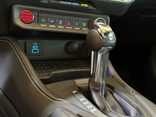 Ford Mustang Fastback GT 5.0 V8