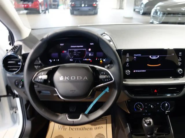 Skoda Fabia Essence TSI