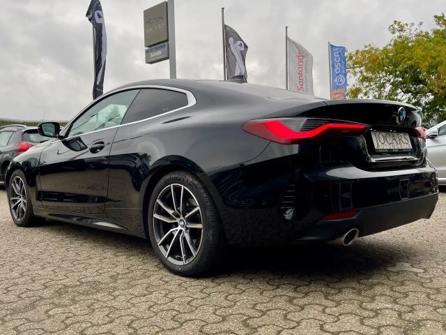 BMW 420 420d 420i Coupé