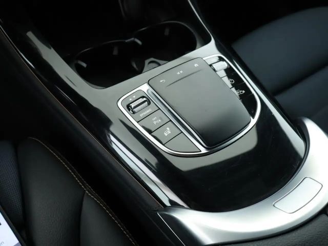 Mercedes-Benz EQC 400 4MATIC