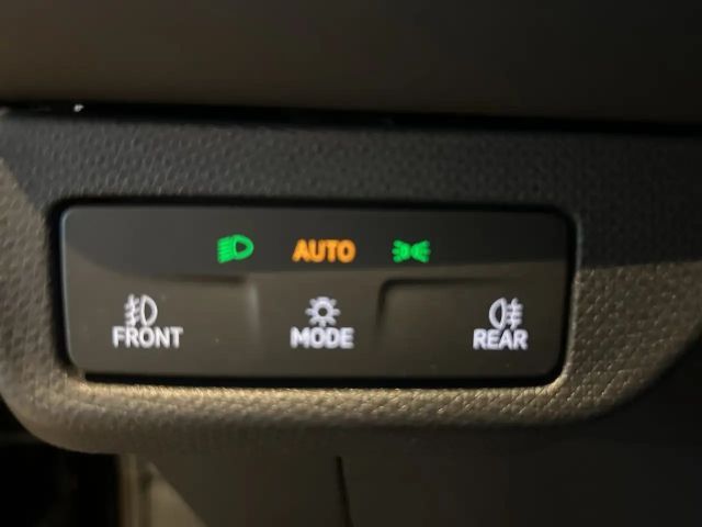 Cupra Terramar 1.5 e-Hybrid