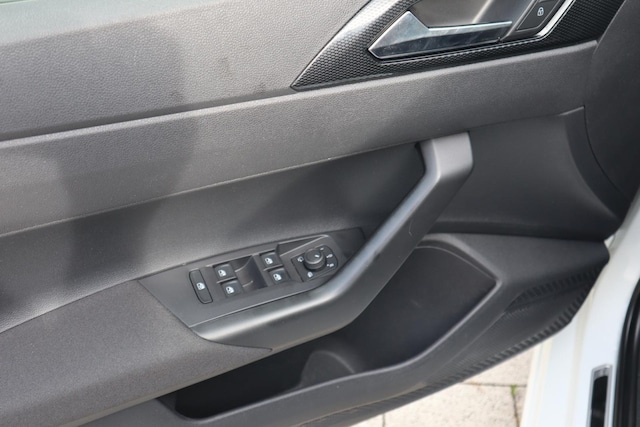 Volkswagen Polo Polo 1,0 TSI Active 5 Gang Klima Navi