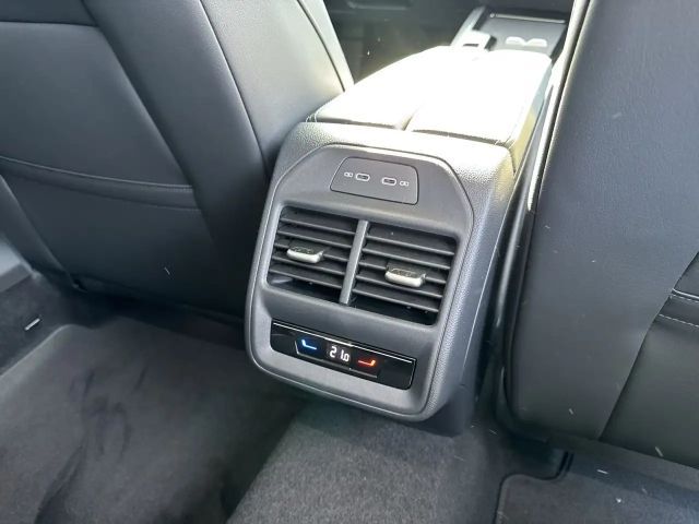 Volkswagen Passat 2.0 TDI Elegance Elegance