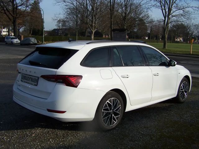 Skoda Octavia 2.0 TDI Clever Combi